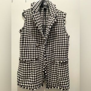 NWOT Pinko Tweed Vest Size 42/ US 8 (Medium)